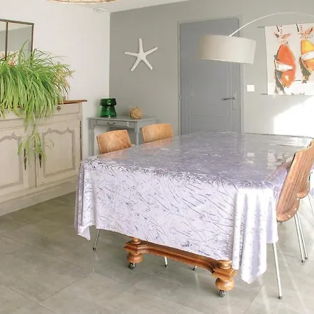 Lovely In Sur With Wifi