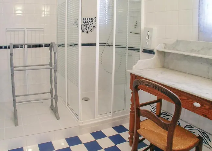 Lovely In Sur With Wifi Hébergement de vacances *