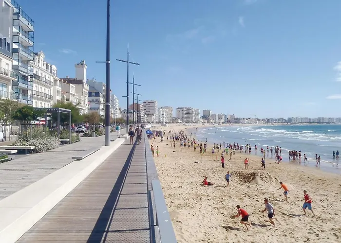 Hébergement de vacances Lovely In Sur With Wifi *